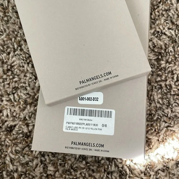 Classic Logo Iphone Case 12 M Yellow Fluorescent - Picture 2 of 7